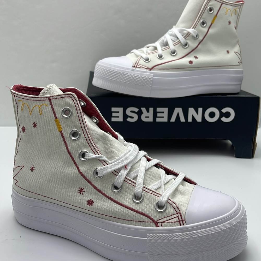 Converse Women's High-Top Platforms A13395C CTAS LIFT HI
EGRET/ASTRODUST/YELLOW - Picture 15 of 16